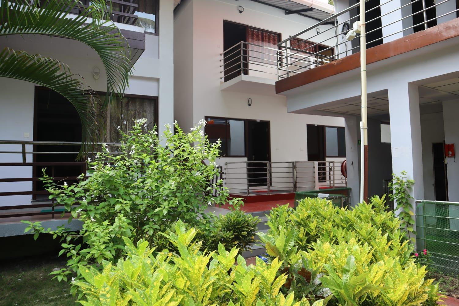 Coconhuts Beach Resort Lakshmanpur Buitenkant foto