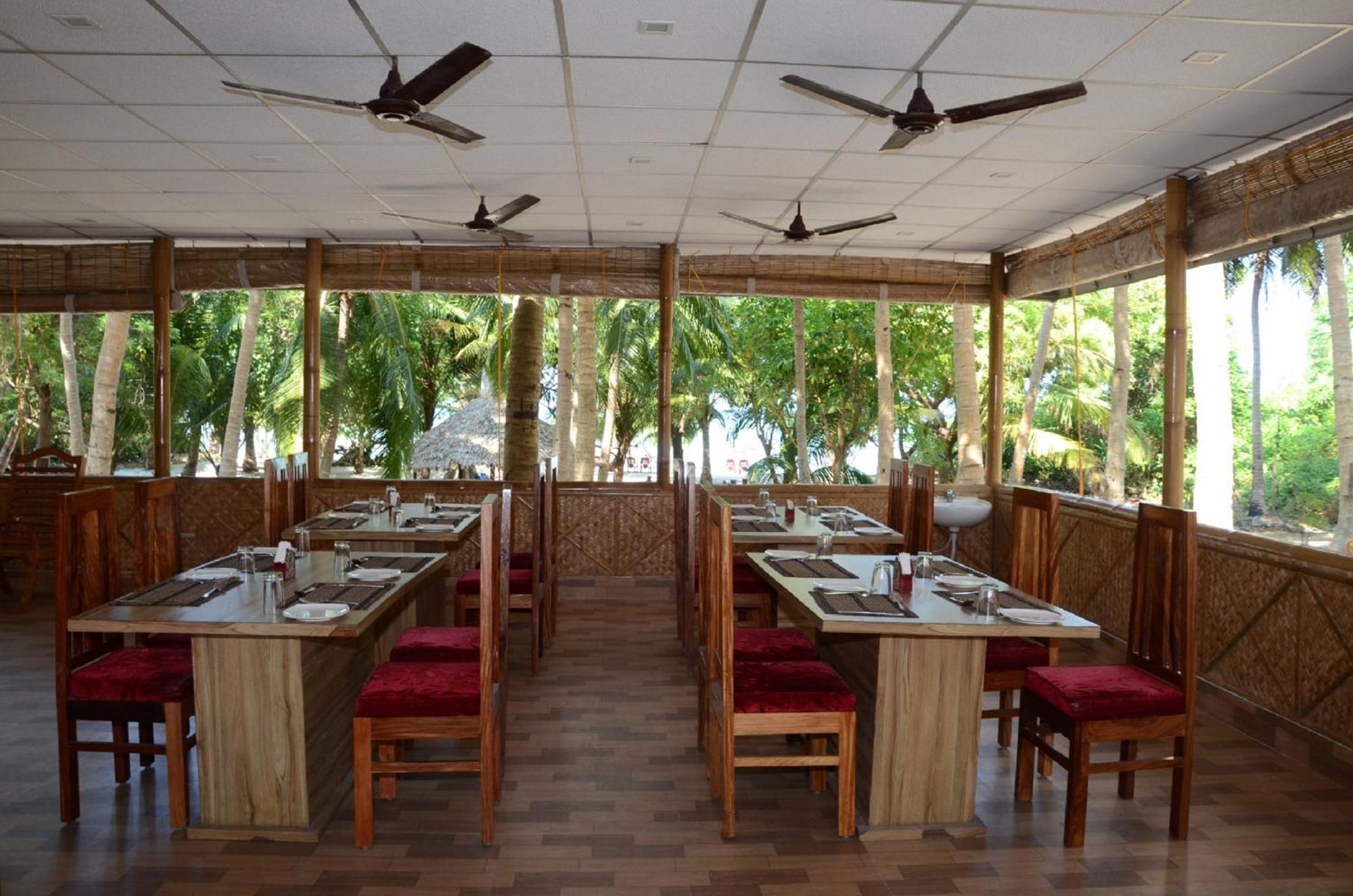Coconhuts Beach Resort Lakshmanpur Buitenkant foto